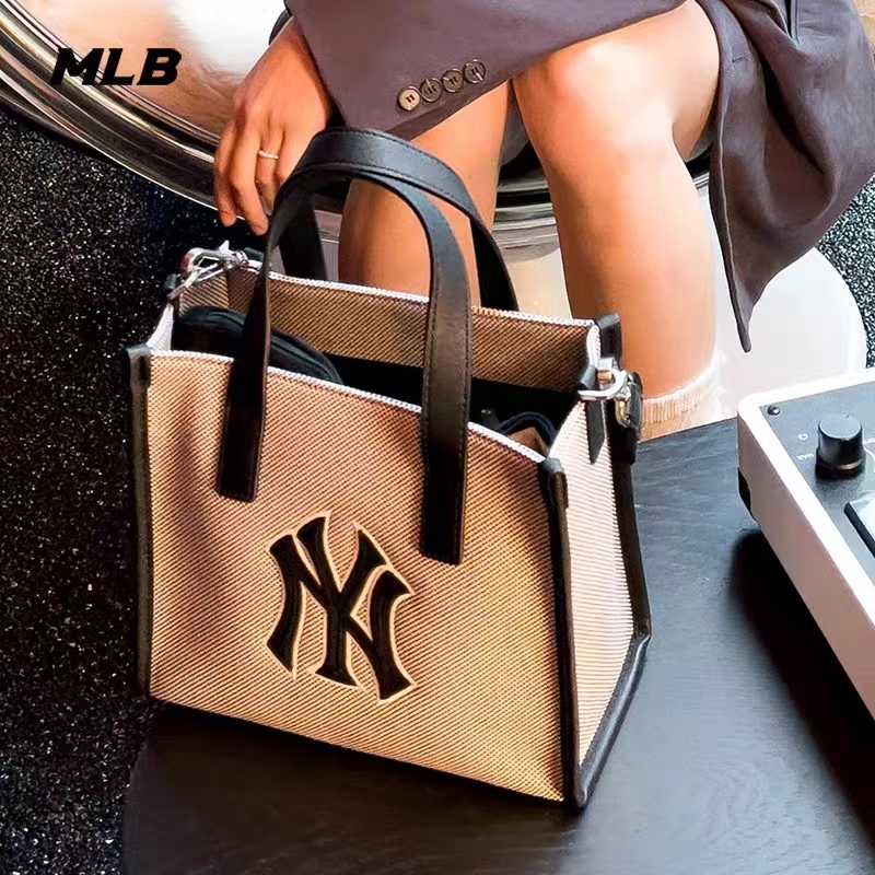 【热卖新款 】MLB 男女托特包经典休闲挎包通勤包潮明星同款23春季3AORS062N 黑色-友阿海外购